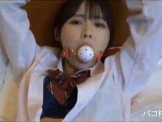 美女和渣男一起怼怼怼自拍勿转！咕噜完后，大屄痒了。超大玩具插入解痒！！